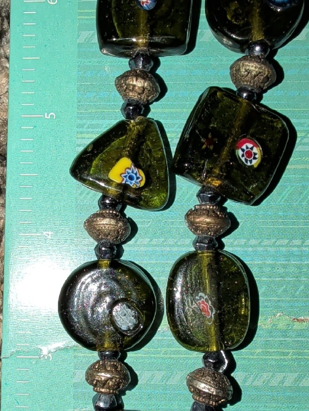 1950's Dual Strand Murano Venetian Olive Green Glass Millefiori Bead Necklace - Picture 5 of 16